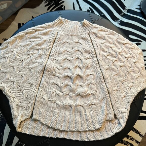 Curio New York Sweaters - Curio new york sweater chunky knit zippers on front Cream color size SP